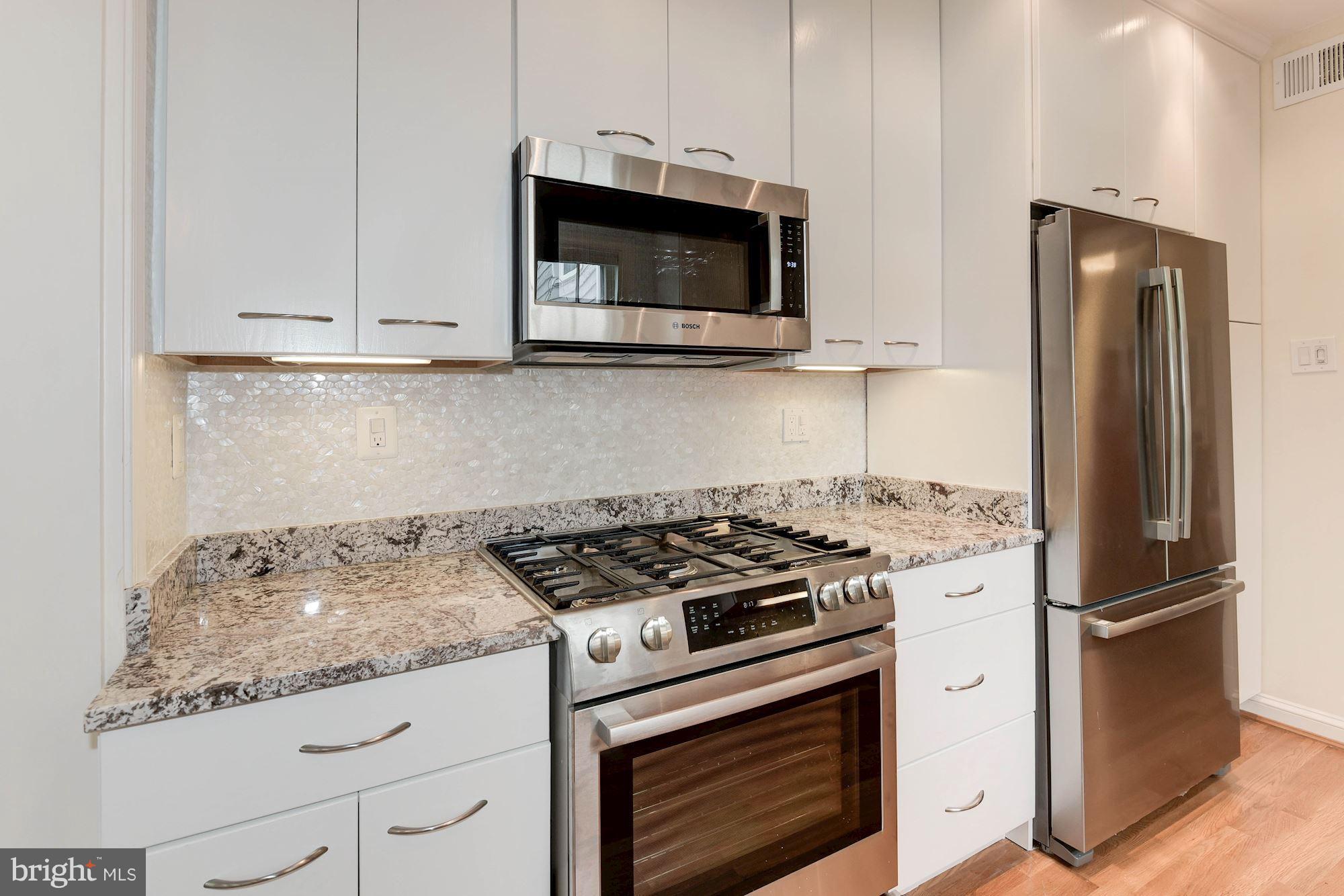 3419 Reservoir Road Northwest Washington, DC 20007 - Photo 9 of 25 Kitchen