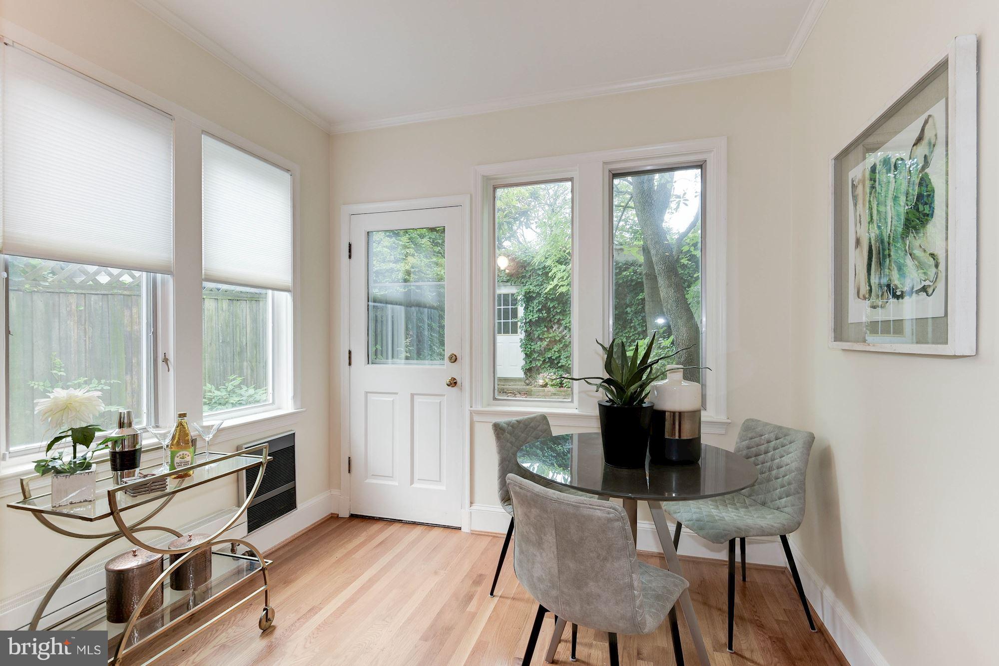 3419 Reservoir Road Northwest Washington, DC 20007 - Photo 10 of 25 Breakfast room