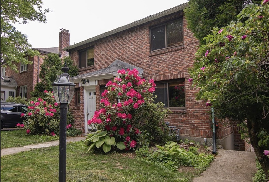 9 Reservoir Road, Unit 2 Brookline, MA 02467 - Photo 1 of 28