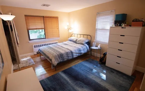 $4,400 | 9 Reservoir Road, Unit 2, Brookline, MA 02467