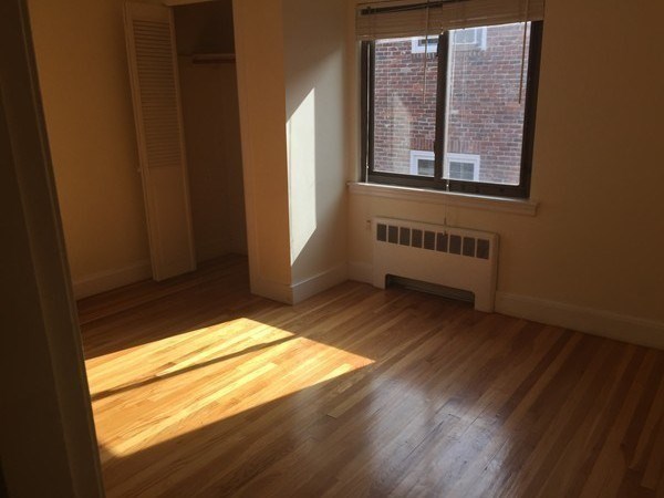 9 Reservoir Road, Unit 2 Brookline, MA 02467 - Photo 16 of 28