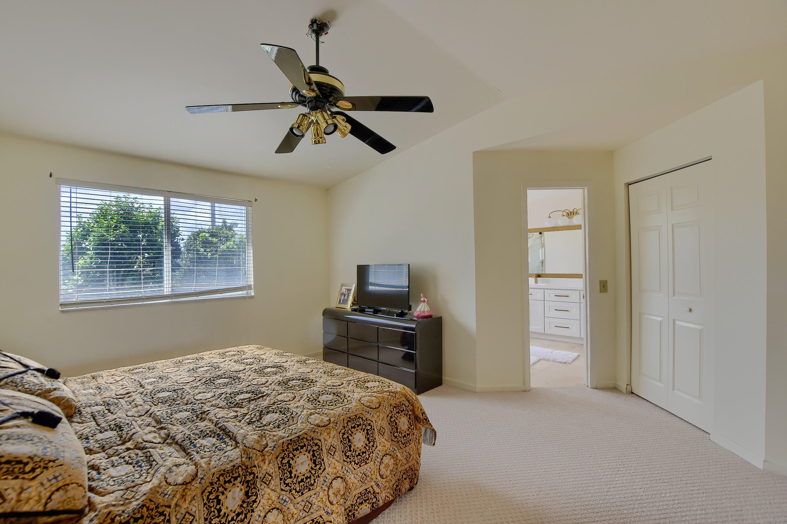 6744 Via Regina Boca Raton, FL 33433 - Photo 22 of 49 25_ebf_3348-hdr(5)