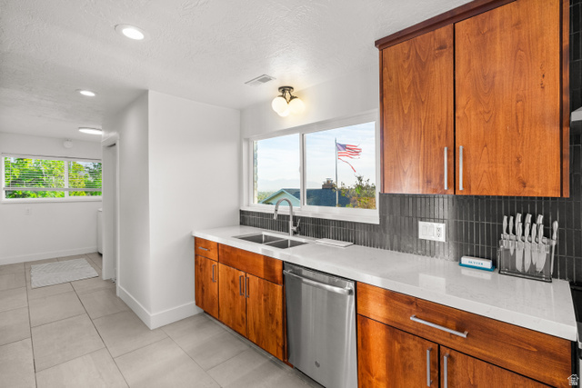 1209 North 950 East Bountiful, UT 84010 - Photo 19 of 75