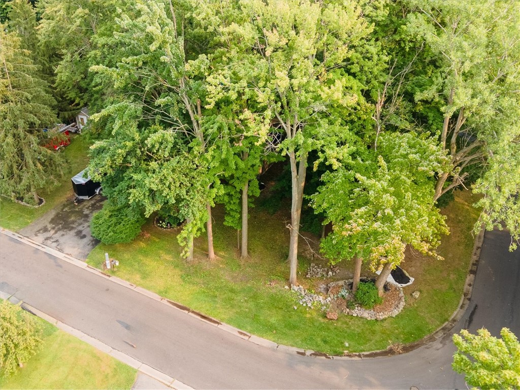 930 Garden Lane Webster, NY 14580 - Photo 3 of 26