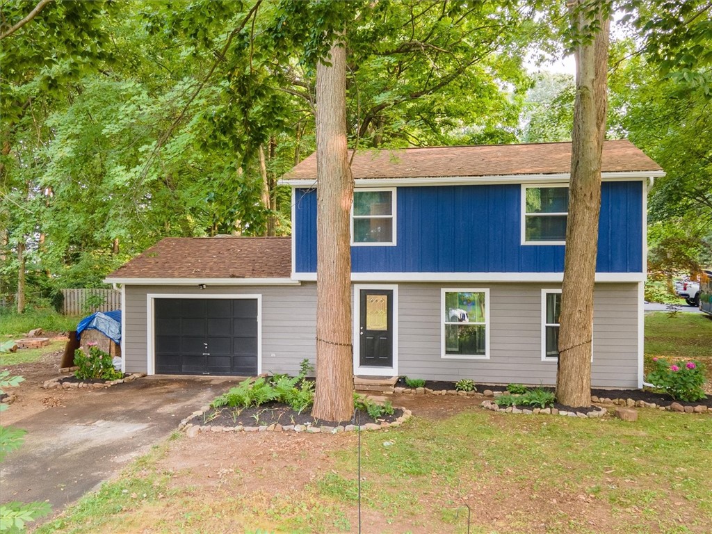 930 Garden Lane Webster, NY 14580 - Photo 4 of 26