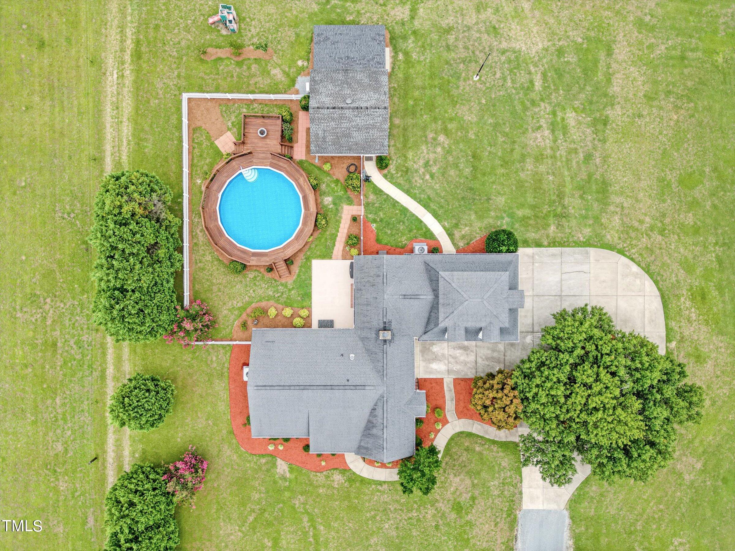 1389 Hobson Road Dunn, NC 28334 - Photo 5 of 69 58-1389 Hobson Road-58