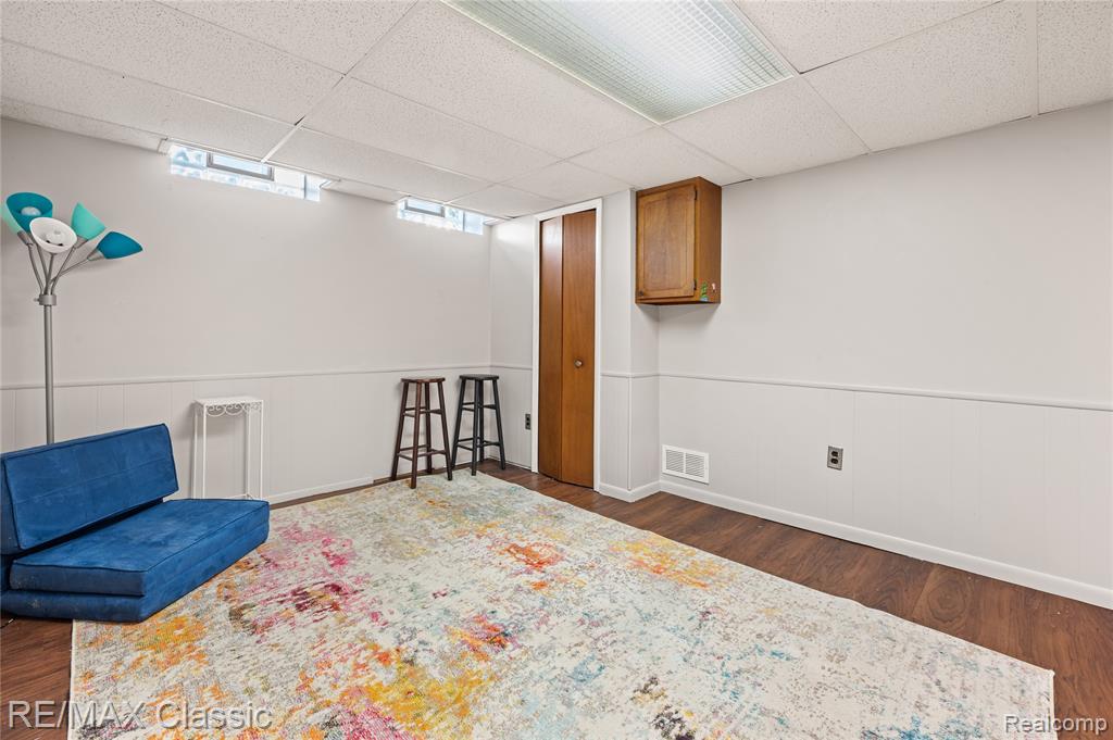 38540 Five Mile Road Livonia, MI 48154 - Photo 24 of 31 Gallery Image 24