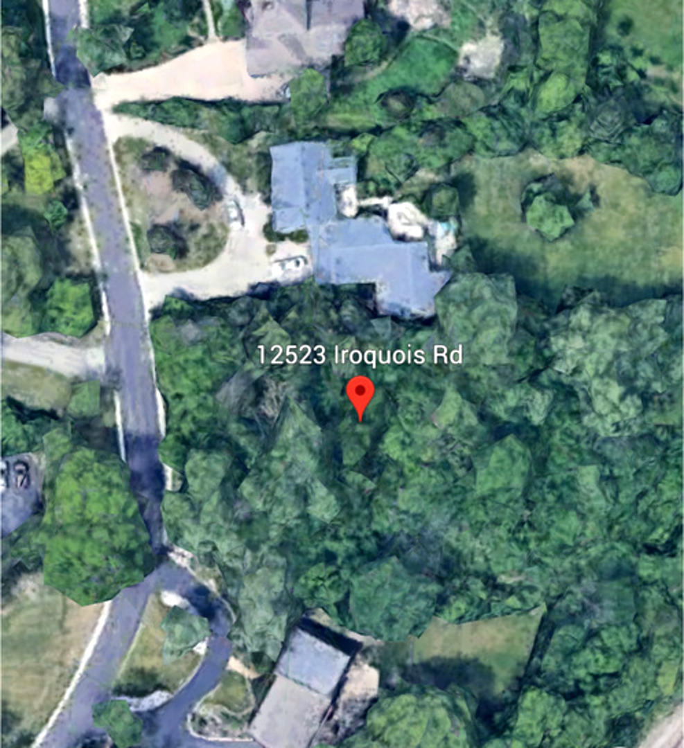12523 South Iroquois Rd  