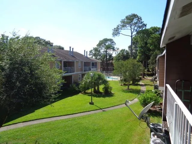 $2,300 | 2425 Oxford Place, Unit 113, Gretna, LA 70056