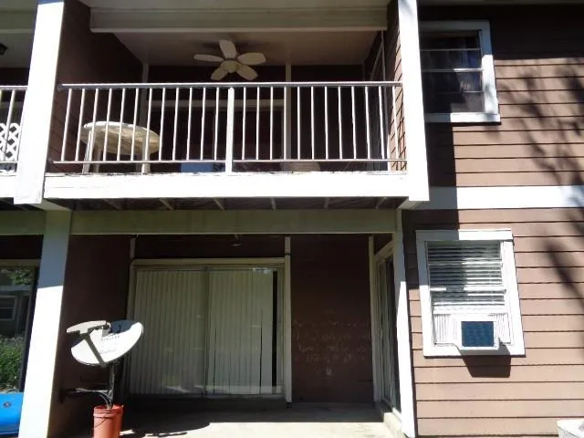 $2,300 | 2425 Oxford Place, Unit 113, Gretna, LA 70056