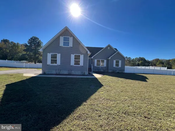 $414,900 | 33016 Forest Knoll Drive, Laurel, DE 19956