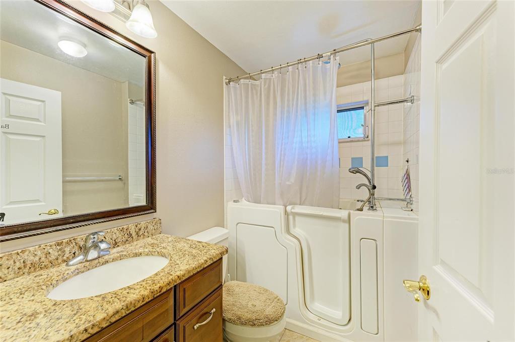 620 Burke Road Venice, FL 34293 - Photo 18 of 27