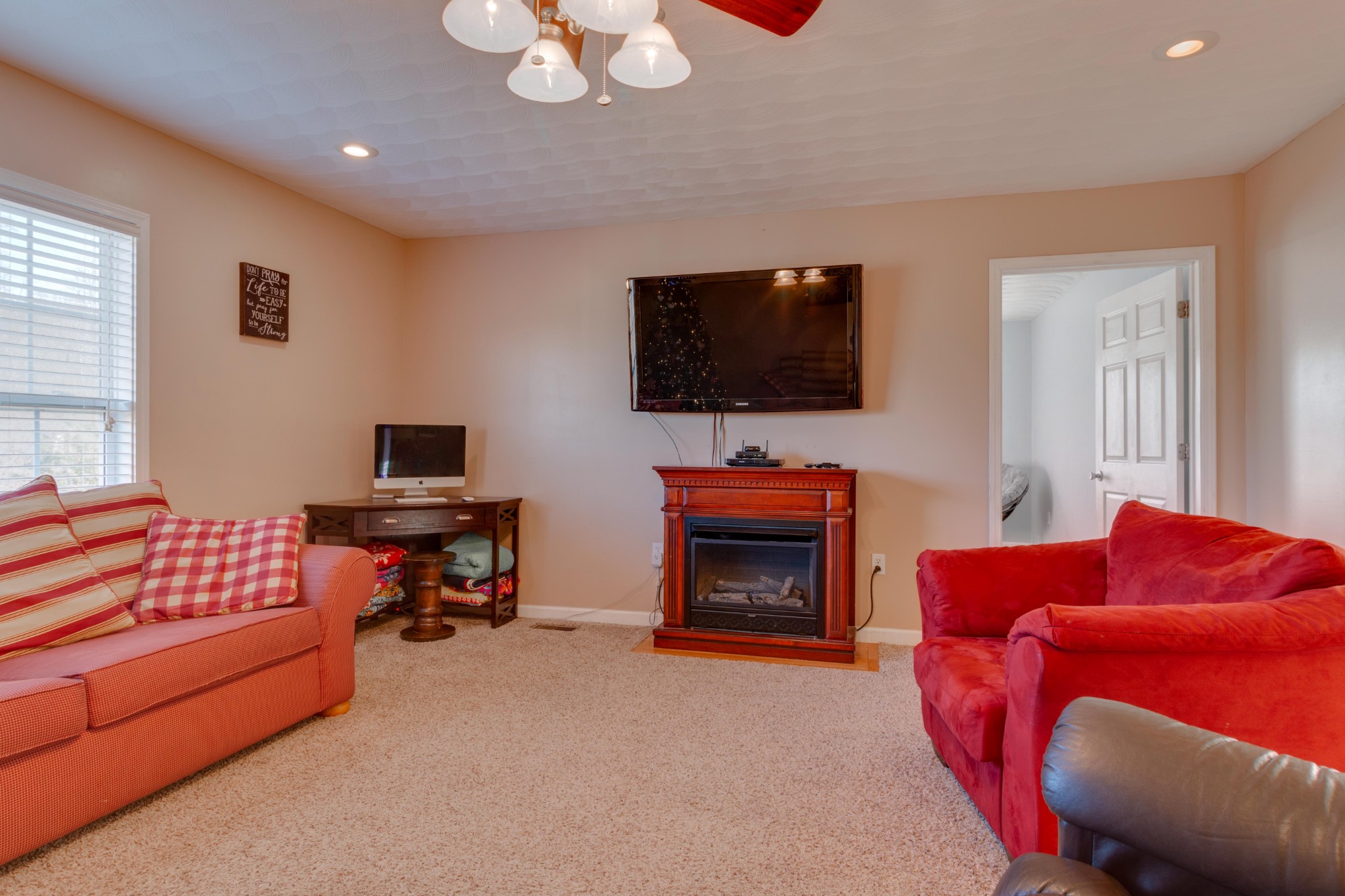109 Bessie Clark Road Erin, TN 37061 - Photo 9 of 23 Gallery Image 9