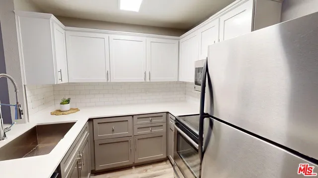 $3,300 | 245 Pine Avenue, Unit 613, Long Beach, CA 90802