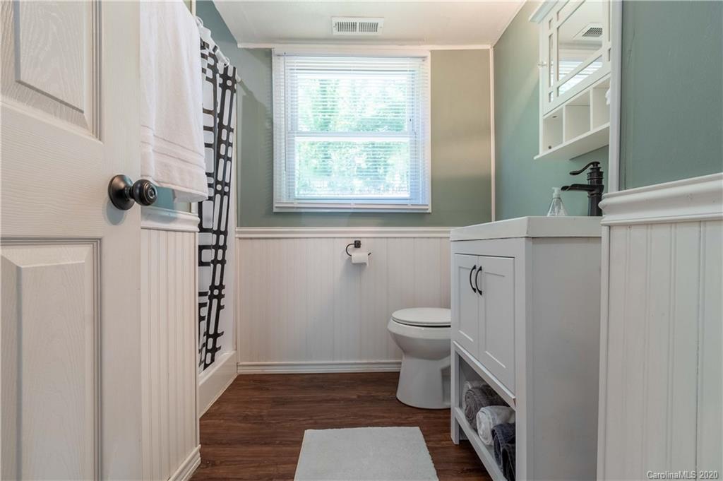 9232 Thayer Road Charlotte, NC 28214 - Photo 13 of 36 Gallery Image 13