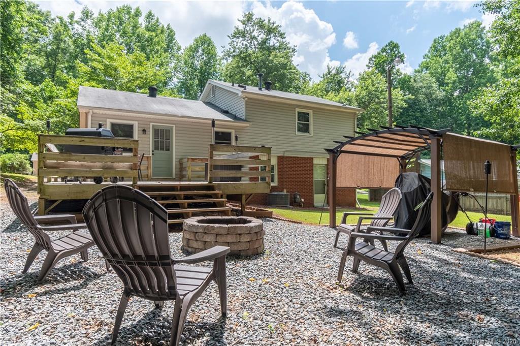 9232 Thayer Road Charlotte, NC 28214 - Photo 32 of 36 Gallery Image 32