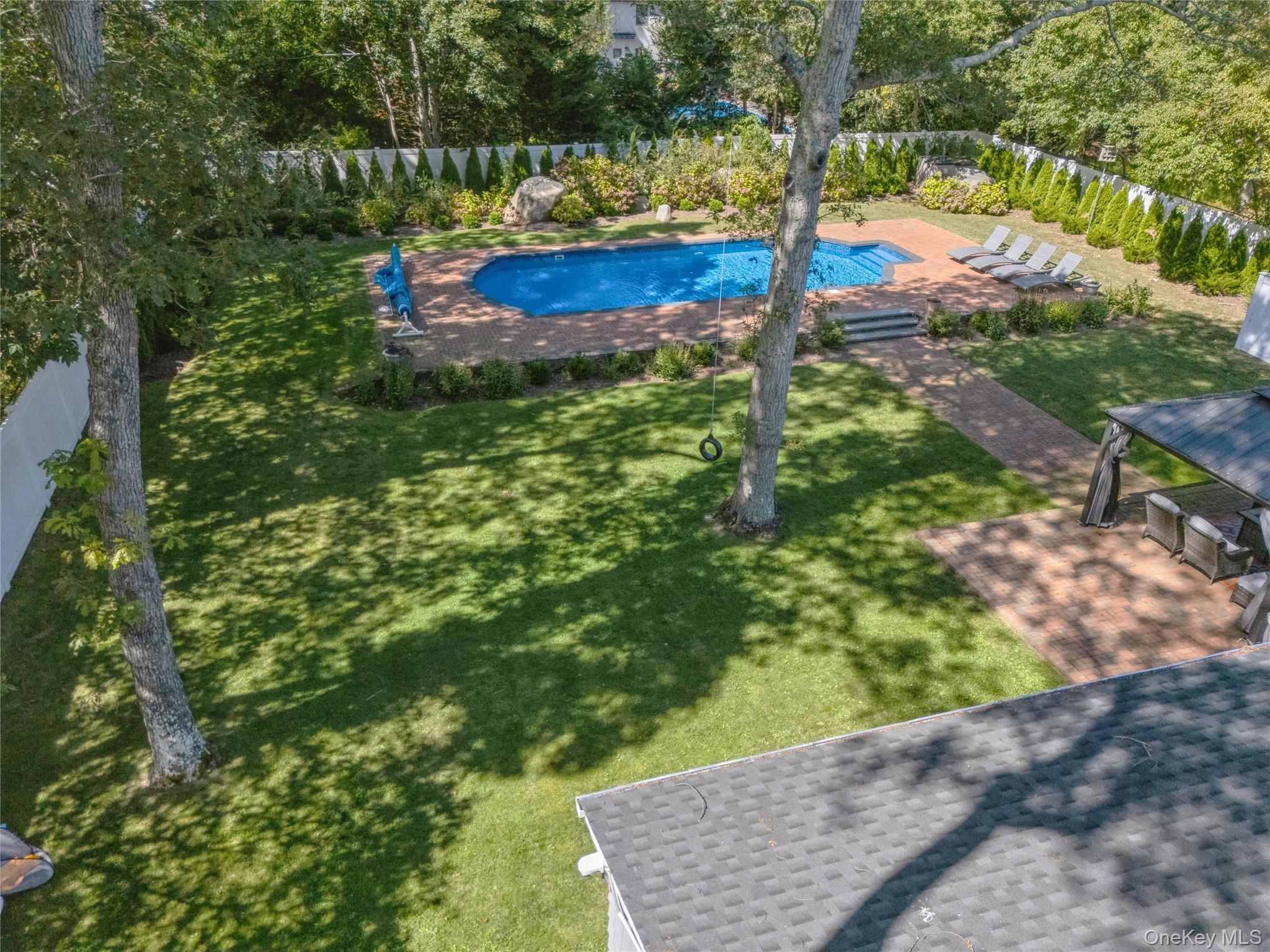 10 Rutland Road East Hampton, NY 11937 - Photo 38 of 47