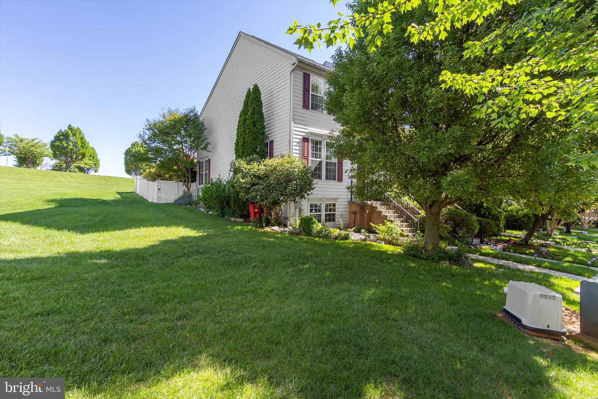171 Riparian Lane Ranson, WV 25438 - Photo 4 of 53