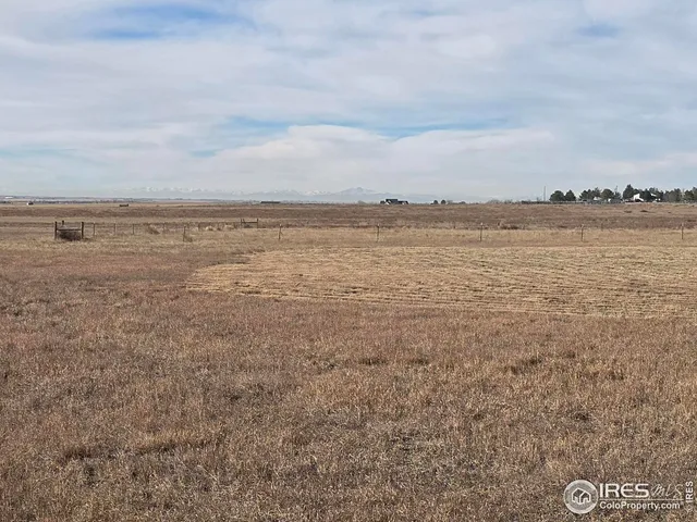 $519,000 | 15322 County Road West, Weldona, CO 80653