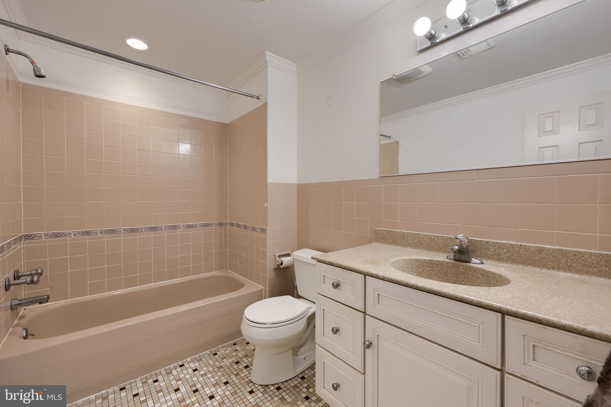 151 Fairview Road Glenmoore, PA 19343 - Photo 37 of 75 Full Bathroom