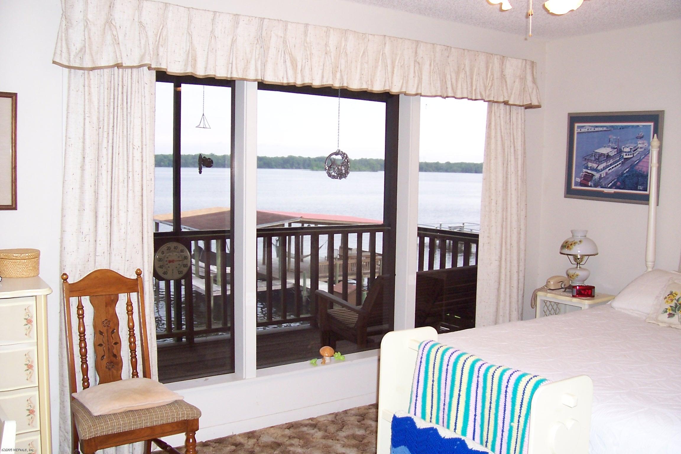 120 Riverside Drive Satsuma, FL 32189 - Photo 10 of 31 River from master bedroom