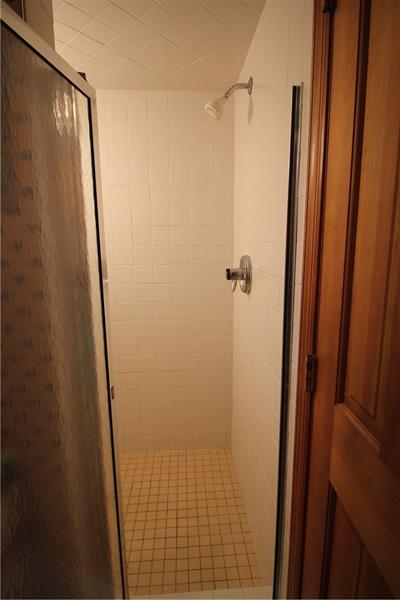 444 Sulgrave Road Pittsburgh, PA 15211 - Photo 19 of 25