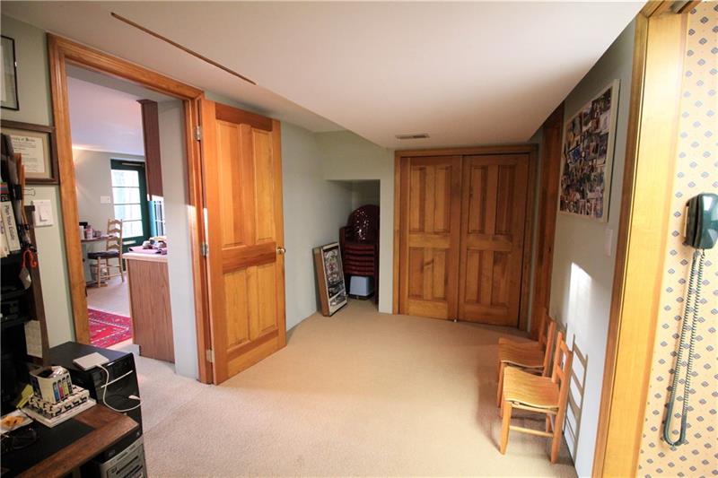 444 Sulgrave Road Pittsburgh, PA 15211 - Photo 21 of 25