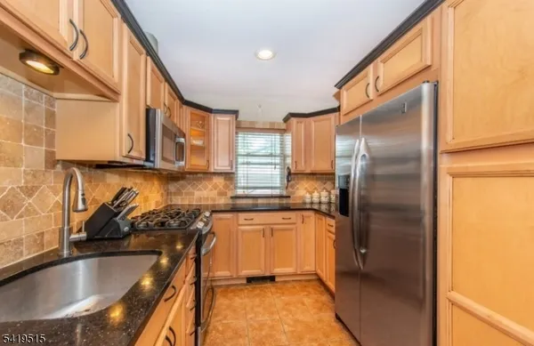 $2,100 | 2467 Highway 10, Unit 5A, Morris Plains, NJ 07950