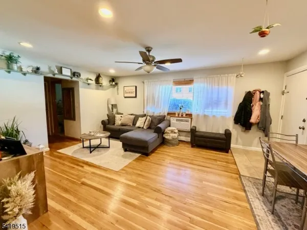 $2,100 | 2467 Highway 10, Unit 5A, Morris Plains, NJ 07950