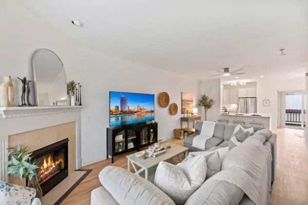 $499,900 | 208 East Reservoir Avenue, Milwaukee, WI 53212