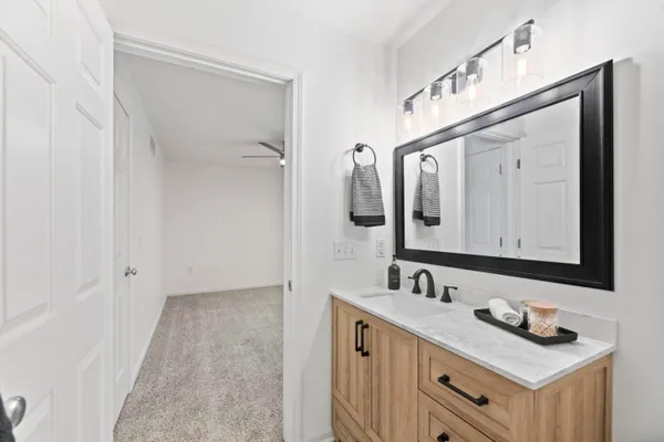 $499,900 | 208 East Reservoir Avenue, Milwaukee, WI 53212