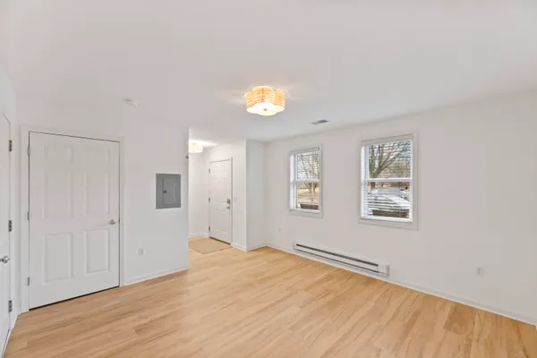 $499,900 | 208 East Reservoir Avenue, Milwaukee, WI 53212