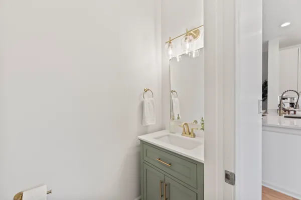 $499,900 | 208 East Reservoir Avenue, Milwaukee, WI 53212