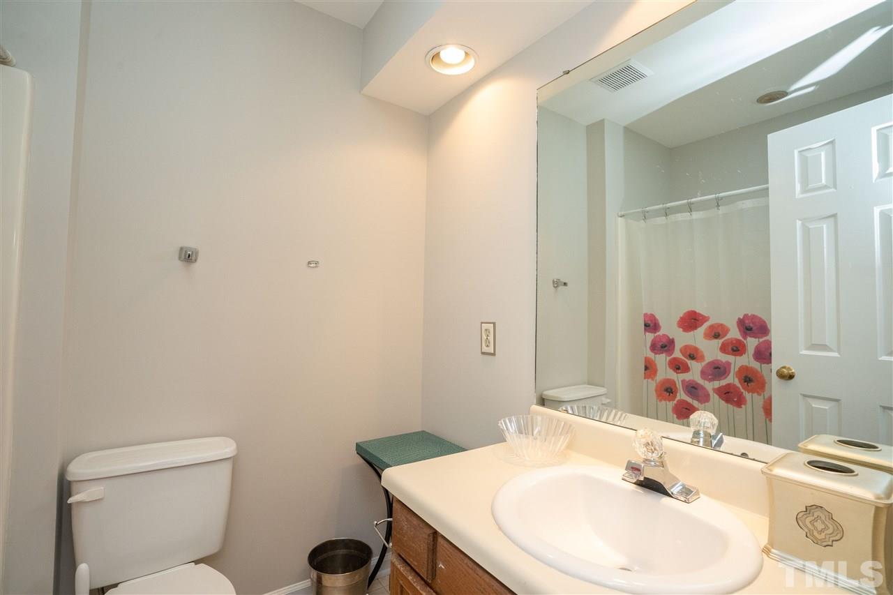 3632 Plumbridge Court Raleigh, NC 27613 - Photo 14 of 20 Gallery Image 14