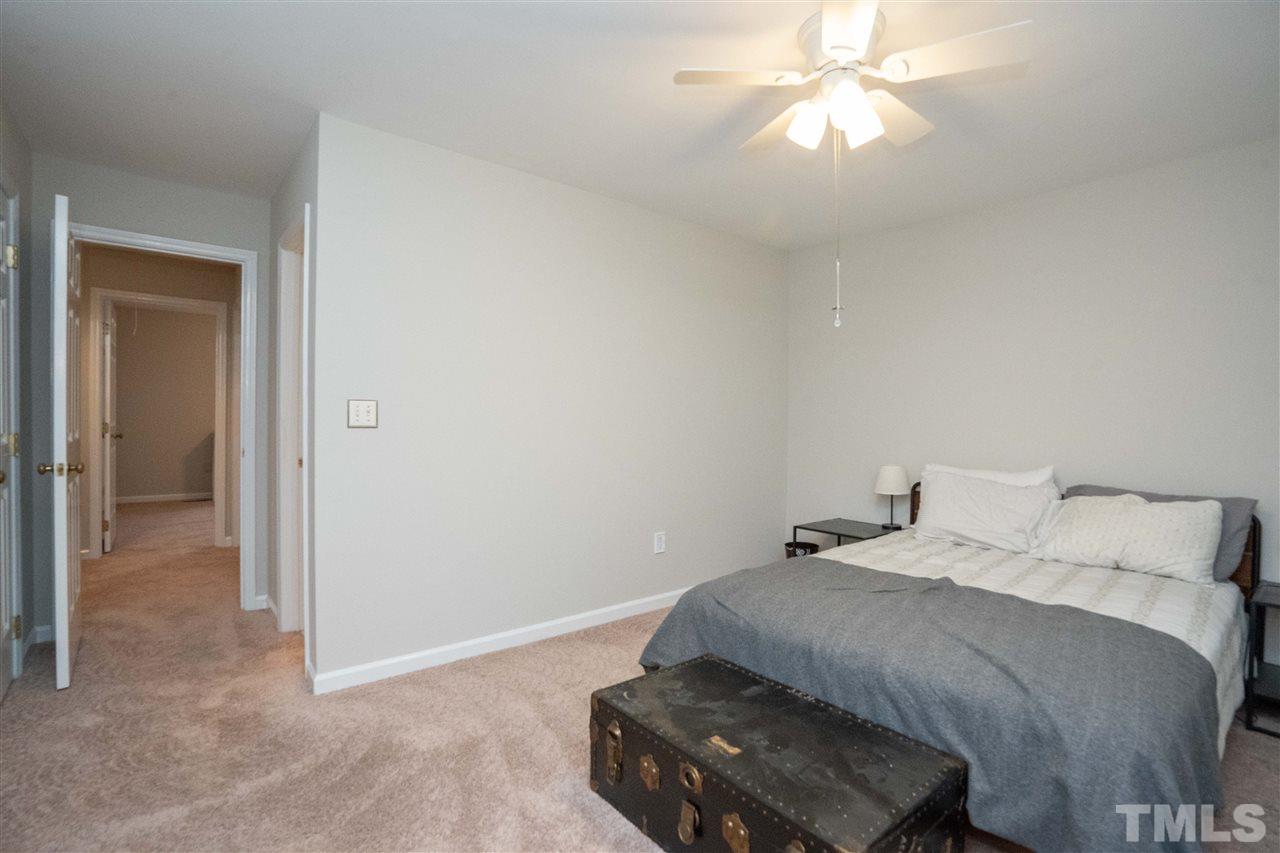 3632 Plumbridge Court Raleigh, NC 27613 - Photo 16 of 20 Gallery Image 16