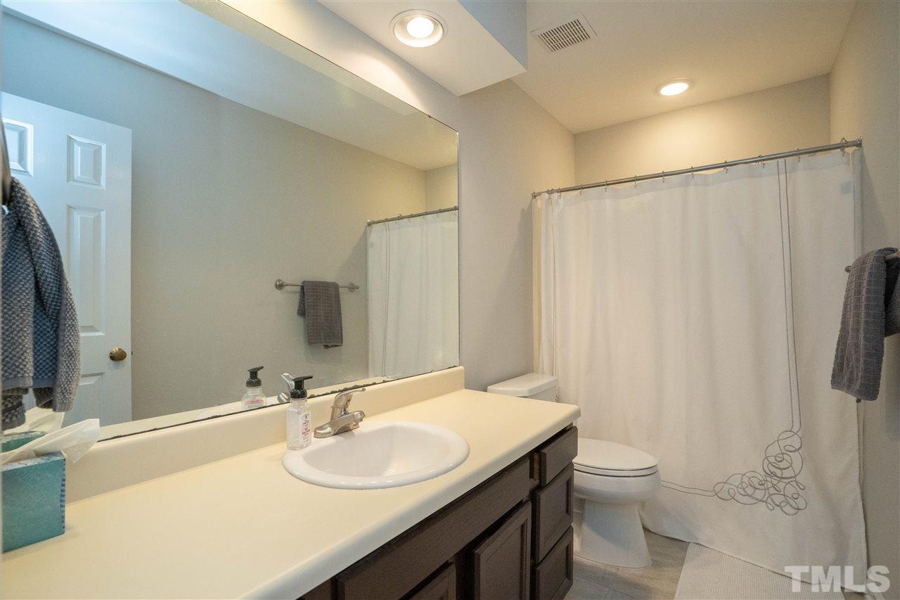 3632 Plumbridge Court Raleigh, NC 27613 - Photo 17 of 20 Gallery Image 17