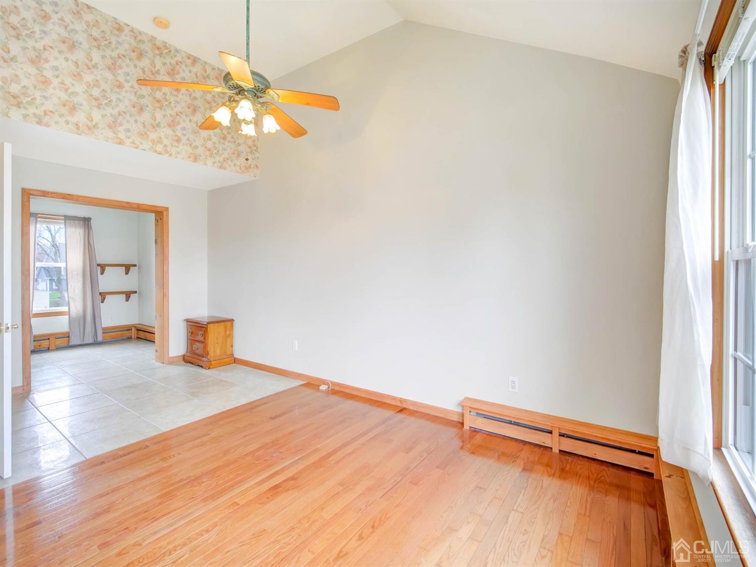 21 Crescent Road Edison, NJ 08817 - Photo 15 of 38 a view of an empty room with a window
