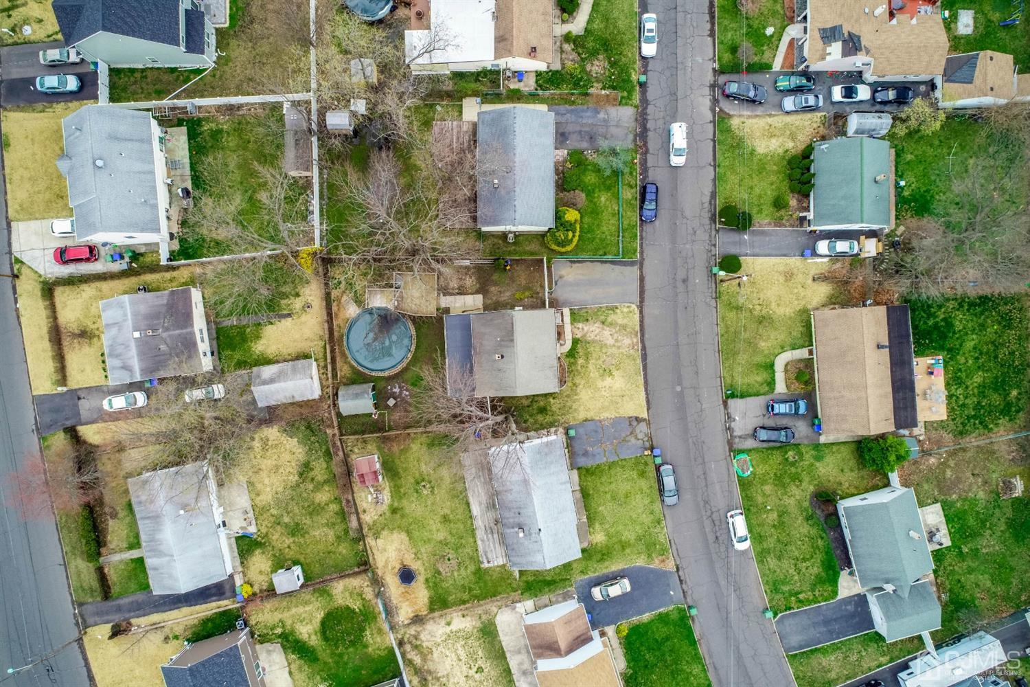 21 Crescent Road Edison, NJ 08817 - Photo 35 of 38 aerial view of houses and roads