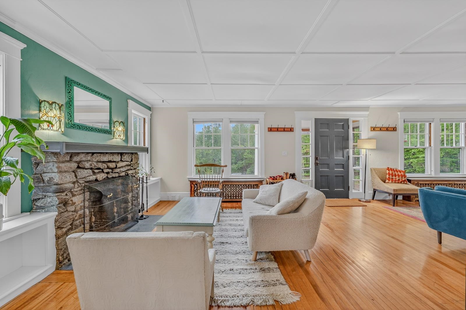 905 Main Street Bethlehem, NH 03574 - Photo 4 of 53