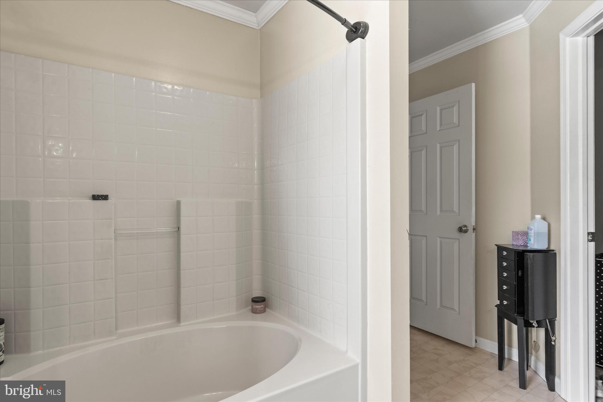3296 Raintree Road York, PA 17404 - Photo 24 of 35 Gallery Image 24