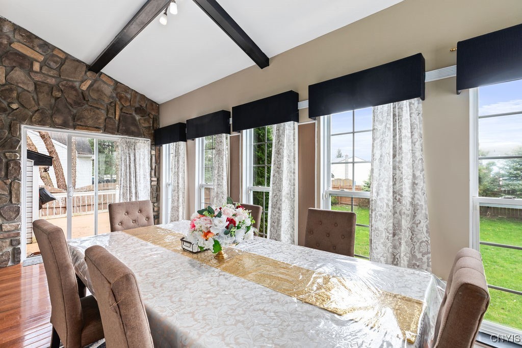 8249 Dampier Circle Clay, NY 13090 - Photo 15 of 45