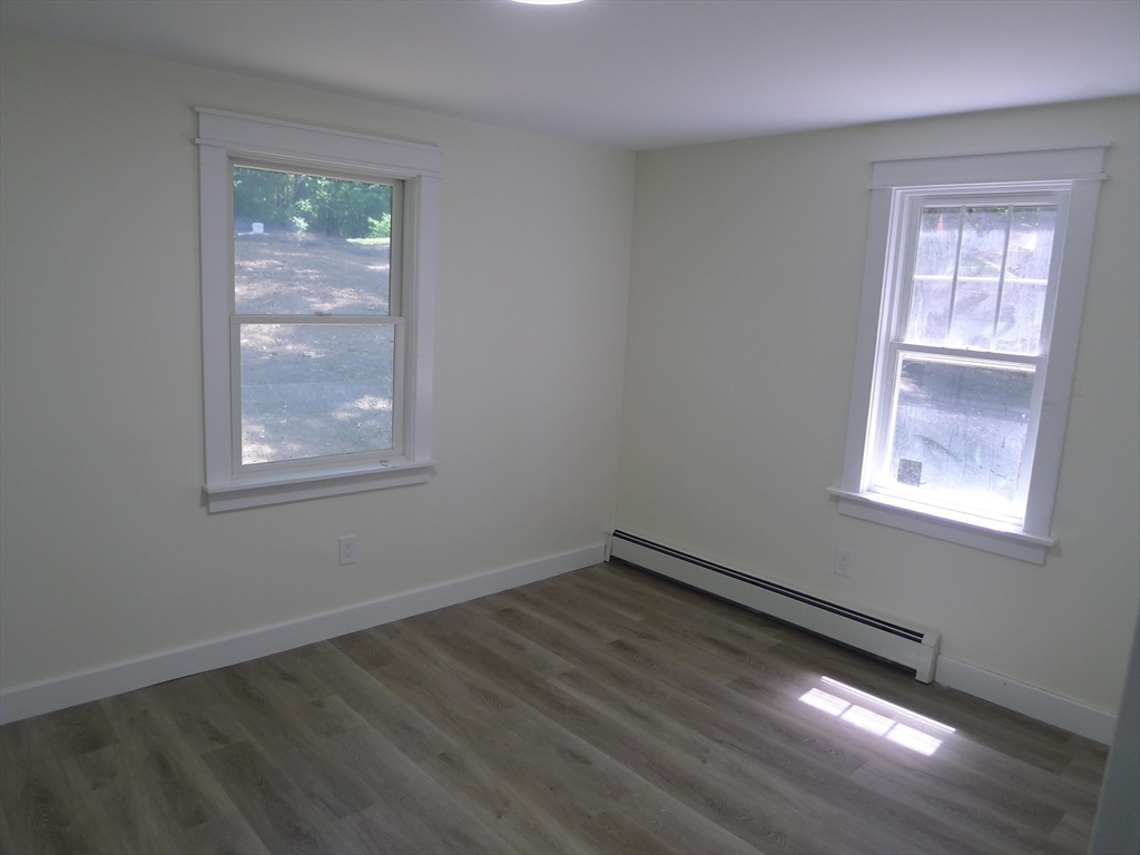 4 Cranberry Meadow Shore Road Charlton, MA 01507 - Photo 9 of 16