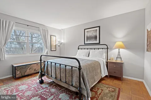 $349,000 | 1649 Fitzgerald Lane, Alexandria, VA 22302