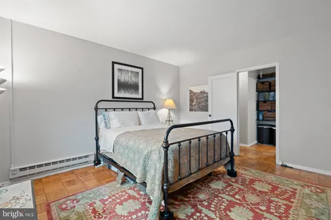 $349,000 | 1649 Fitzgerald Lane, Alexandria, VA 22302