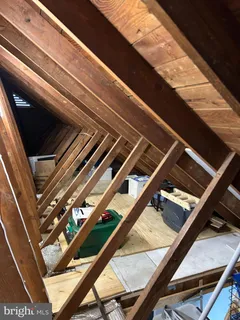 $349,000 | 1649 Fitzgerald Lane, Alexandria, VA 22302