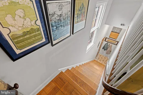 $349,000 | 1649 Fitzgerald Lane, Alexandria, VA 22302