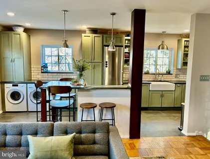 $349,000 | 1649 Fitzgerald Lane, Alexandria, VA 22302