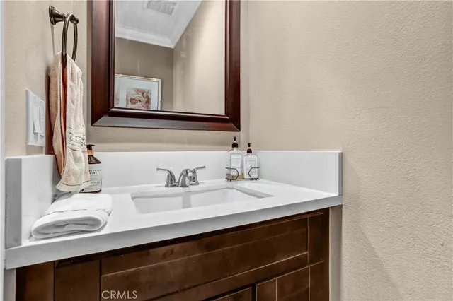 $615,000 | 100 South Doheny Drive, Unit 315, Los Angeles, CA 90048