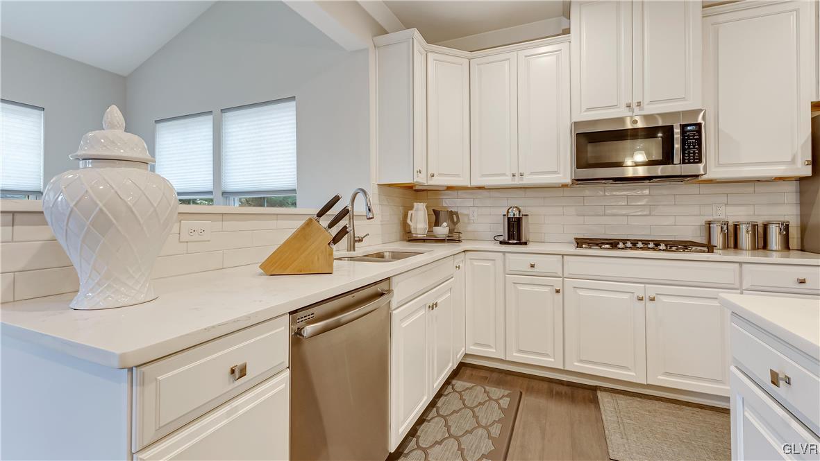 4806 Rafi Road Easton, PA 18045 - Photo 18 of 50 Kitchen