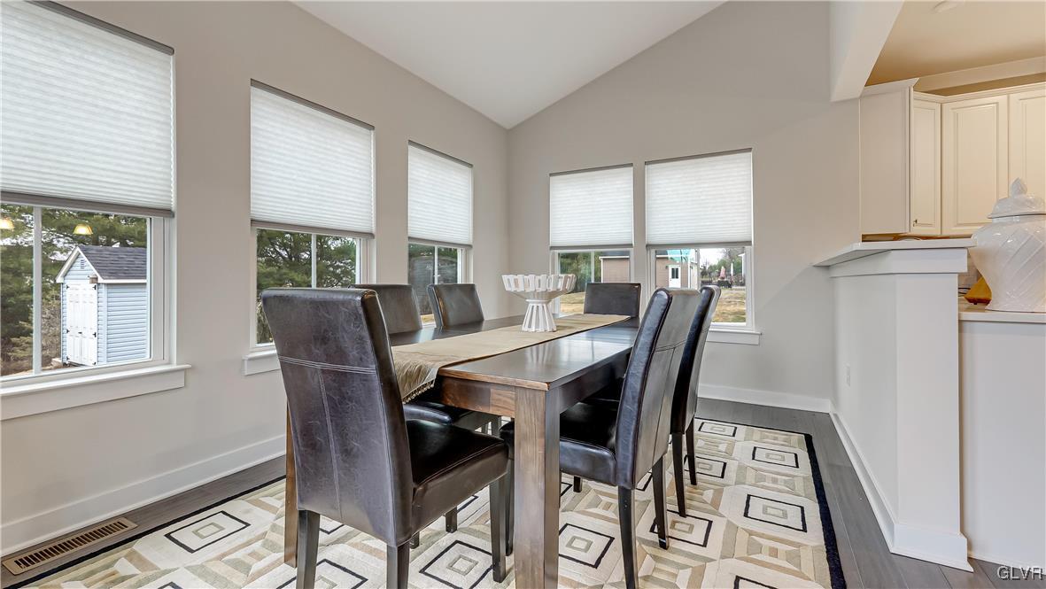 4806 Rafi Road Easton, PA 18045 - Photo 20 of 50 Breakfast Nook
